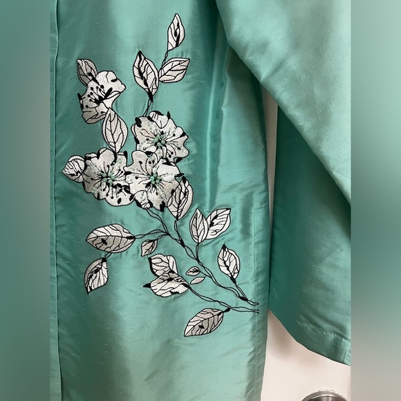 Vintage 90’s Victor Costa Occasion Silk Tunic Blouse - Embroidered with Flowers - Picture 6 of 10